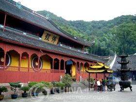 Tiantong Chan Temple