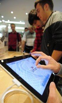 China Unicom in talks over iPad and iPhone 4
