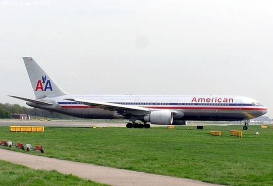 American Airlines    route hits air pocket