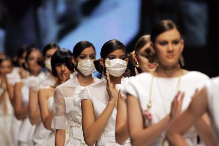 Fashion show with masks?