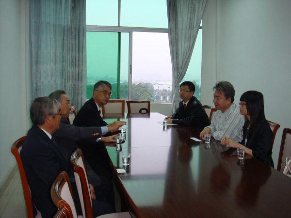 Japanese NPO President Visits ZQU