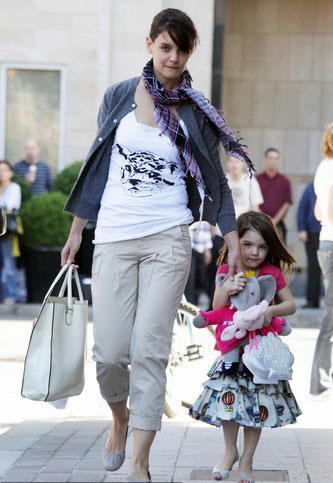 Katie Holmes spending time with Suri Cruise in Boston