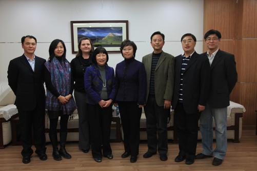 American Famous Social Activist, Ambassador Zhang Zhixiang, and Her Party Visited CUC