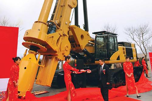 The successful launch of Asian first largest SR360 full hydraulic rotary drilling rig