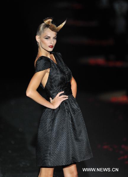 Evening dress show at Madrid Fashion Week