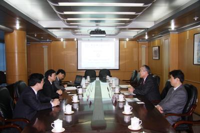 Delegation of Ulsan National Institute of Science and Technology of Korea Visits USTC