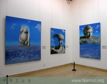 Japanese artist Hideo Mori holds a painting exhibition