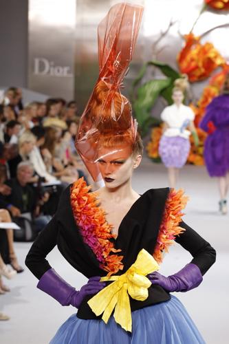 John Galliano's Wonderland: Dior Haute Couture Show