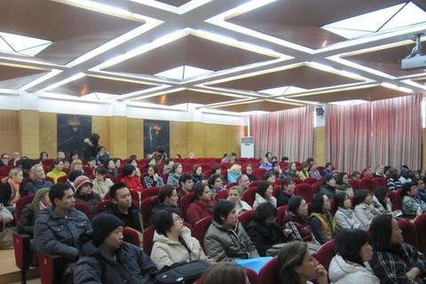 2011 Spring Semester for International Students Opens