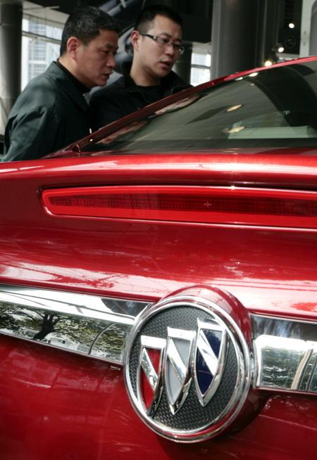 GM steers China sales to new heights