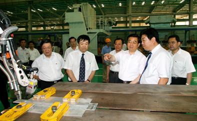 Chinese President Hu inspected CNR Tangshan