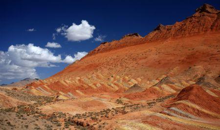 Unique scenery of Danxia landform in Gansu