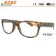 Retro fashionable reading glasses ,made of PC frame ,spring hinge,Power rang : 1.00 to 4.00D