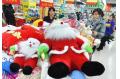 Consumers splash out on buying gifts