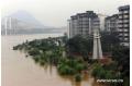 S China's Liujiang River passes through flood peak