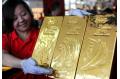 Gold shines as investors hunt for a safe haven
