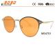 2017 hot sale style sunglasses with metal frame ,suitable for men and women