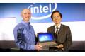 Intel aims for a slice of Apple