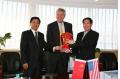 GE  Chairman  and  CEO  Jeff  Immelt  Visits  Headquarters  of  CSR Stresses  Enhancing  Strategic  Cooperation  with  CSR