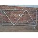 N Type Metal Cattle Fence , Metal Tube Farm Gates With W / Hinge And Latch