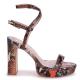 Two Mix Colors 8cm Platform Heel Shoes Handmade Ladies Fancy Heel Sandal