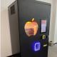 220V 400W Fruit Apple Juice Vending Machine For Hotels Garment Shops