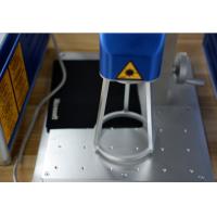 Hand-held Fiber Laser Marking Machine 30W With High Signal-To-Noise Ratio