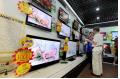 Economists urge focus on domestic consumption