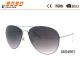 2017 fashion metal sunglasses with 100% UV protection lens, suitable for men and women