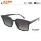 Rectangle sunglasses made of plastic with simple style,suitable for men and  women