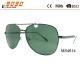2017 hot sale style sunglasses with metal frame ,suitable for men and women
