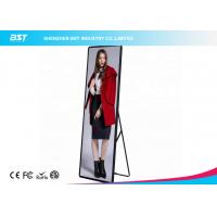Square Indoor Digital Display Boards , Vertical Indoor LED Display Signs