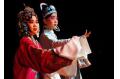 Students fond of Peking Opera