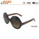 Plastic sunglasses in Fashionable Design, Suitable for Women ang men