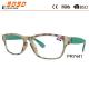 Lady 's fashionable reading glasses, made of plastic with pattern on the  frame,spring hinge
