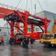 Hydraulic Straddle Carrier Truck Gantry Crane With Battery Power