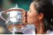 Li Na wins French Open women's singles title 