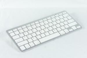 bluetooth_keyboard_mini_keyboard_keyboard_for_ipad.jpg