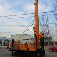 700m Hydraulic Crawler Drilling Rig , Water Well Drilling Machine With Track Chassis