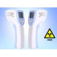 LCD Infrared Non Contact Thermometer Portable Lightweight For Human Body