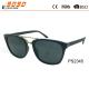 New arrival and hot sale of special plastic sunglasses ,suitable for women and men