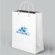 Foldable Wedding Custom White Paper Bags 200gsm Varnishing Surface Handling