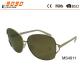 Sunglasses with metal frame, new fashionable designer style, UV 400 Protection Lens