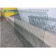 Decorative Welded Wire Fence Panels Corrosion Resistant Simple Structure With Bendings