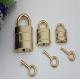 Custom high quality 3 size zinc alloy light gold decorate handbag metal turn lock with key