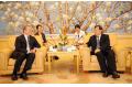 Minister WAN Meets with Al Gore
