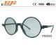 women's round  fashionable sunglasses ,UV 400 Protection Lens,made of plastic
