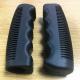 China OEM Black PVC Quality Anti-Slipping Protection Plastic Injection Hand-grip