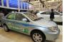Electric vehicle batteries 'must improve'