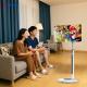 Qtenboard 24 32 Inch Wireless Recharging Movable Monitor Vertical LCD Stand by Me Portable Touch Screen Smart Tv with Wheels